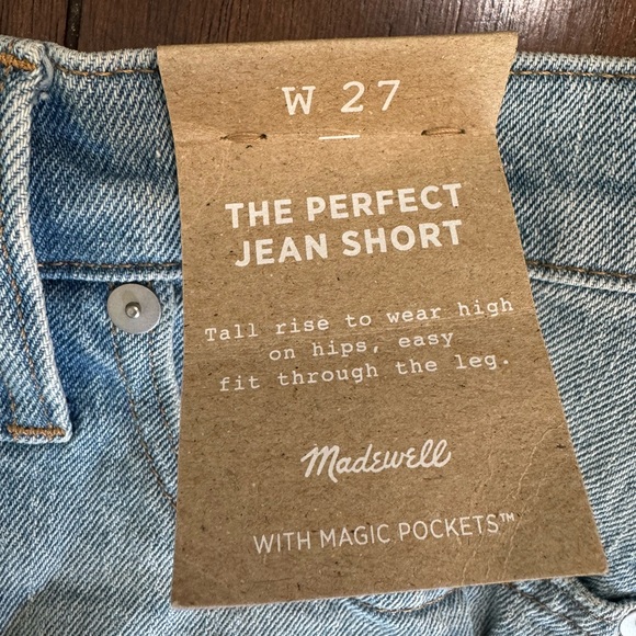 Madewell Distressed The Perfect Jean Shorts - Picture 4 of 6